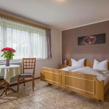 Semesterbostad Anneliese By Interhome